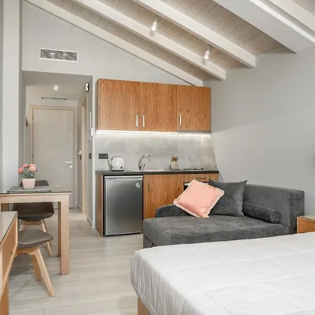 Alektor Luxury Apartment Zakynthos Town