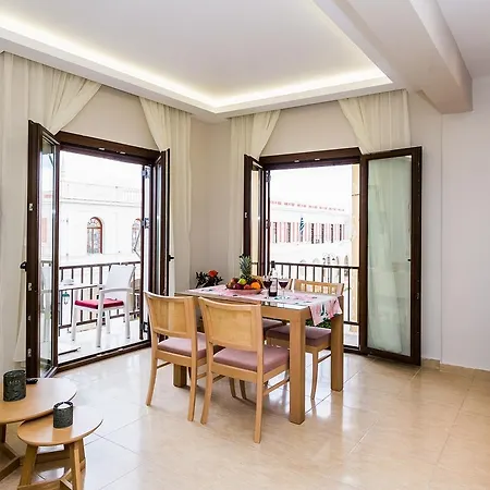 Apartment Alektor Luxury